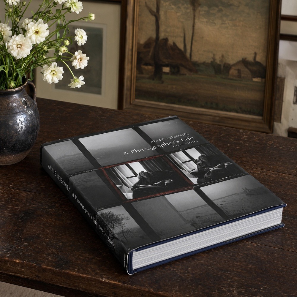 Annie Leibovitz A Photographer's Life 1990-2005 Hardcover Random House Book